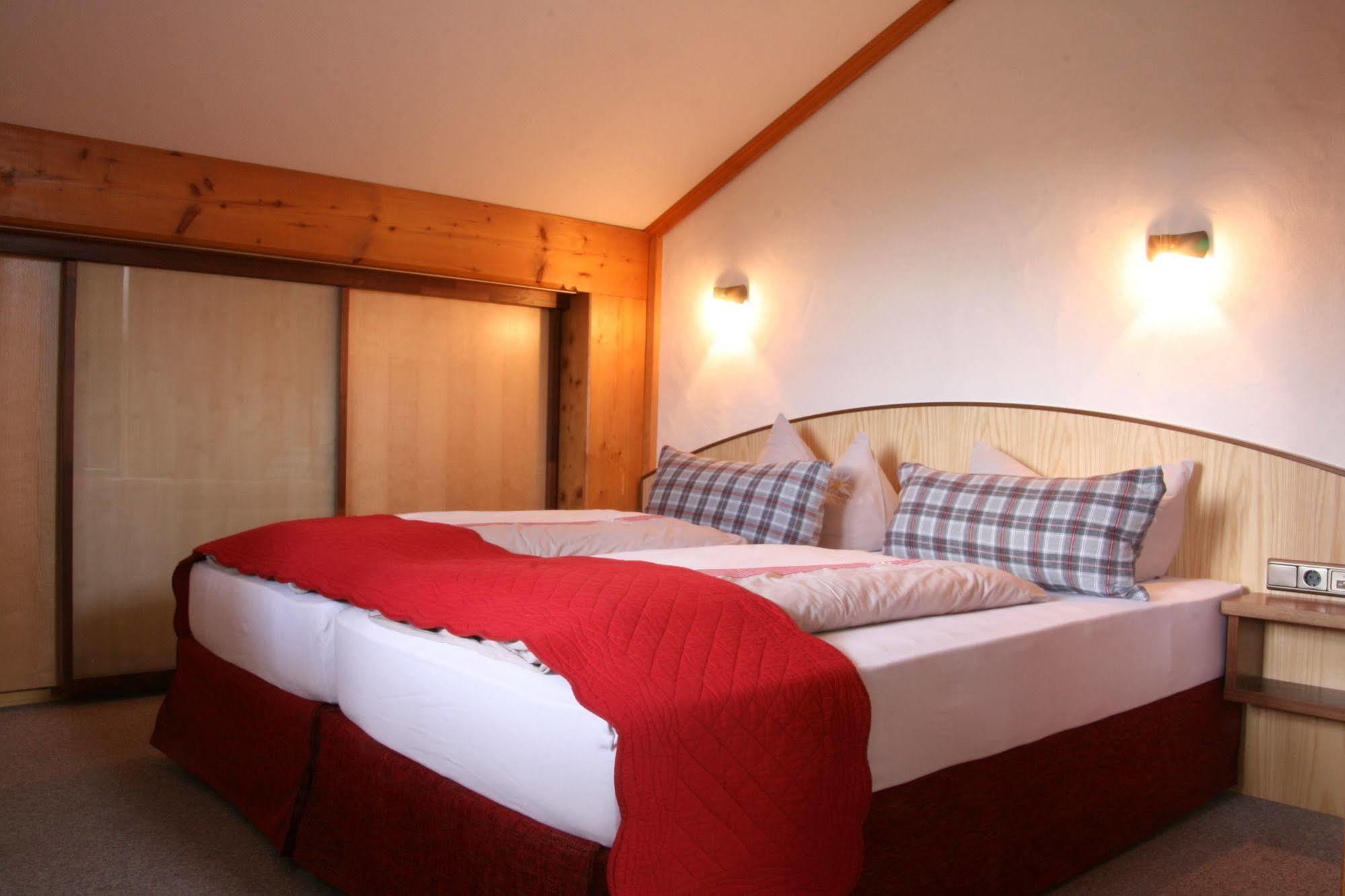Landhotel Huberhof Schwangau Kültér fotó